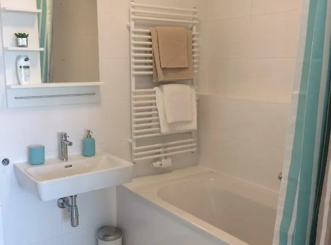 Hauptbahnhof 1 Apartamento Viena